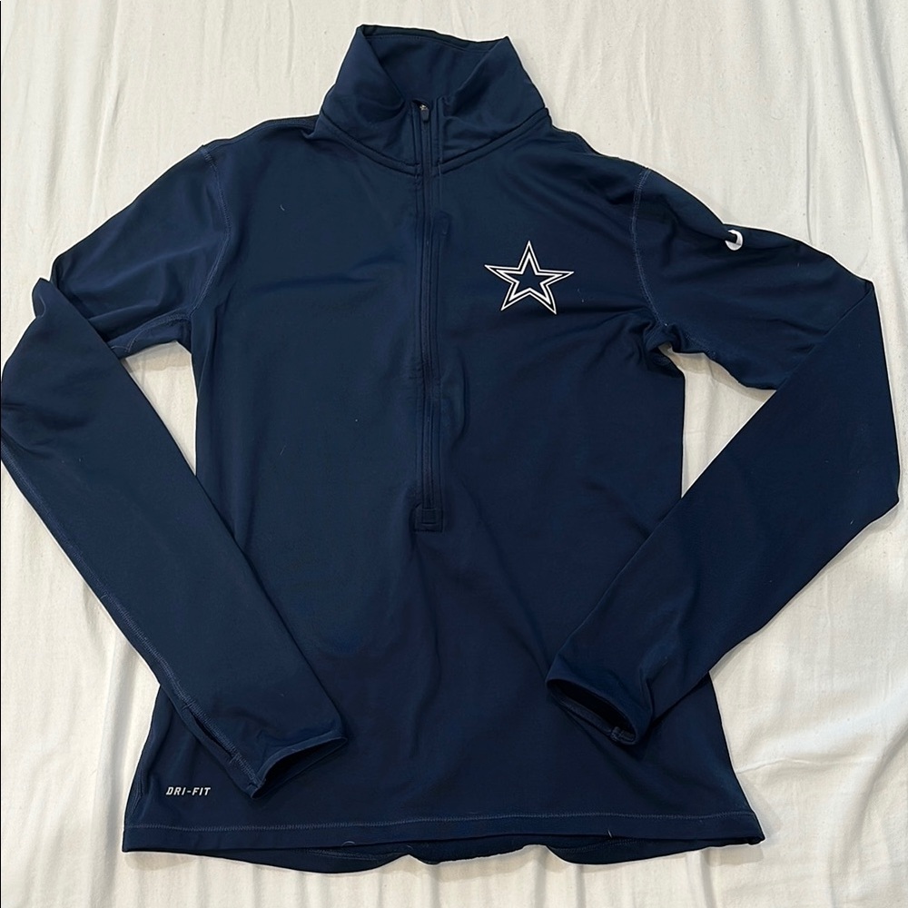 Nike Navy Blue Sweatshirt with Star Logo